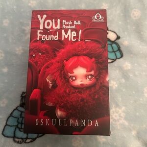 Skullpanda Red Plush Doll Pendant - Moldy Muffin